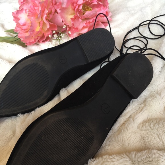 Mossimo Kady Pointed Toe Lace Up Flats - Picture 5 of 5